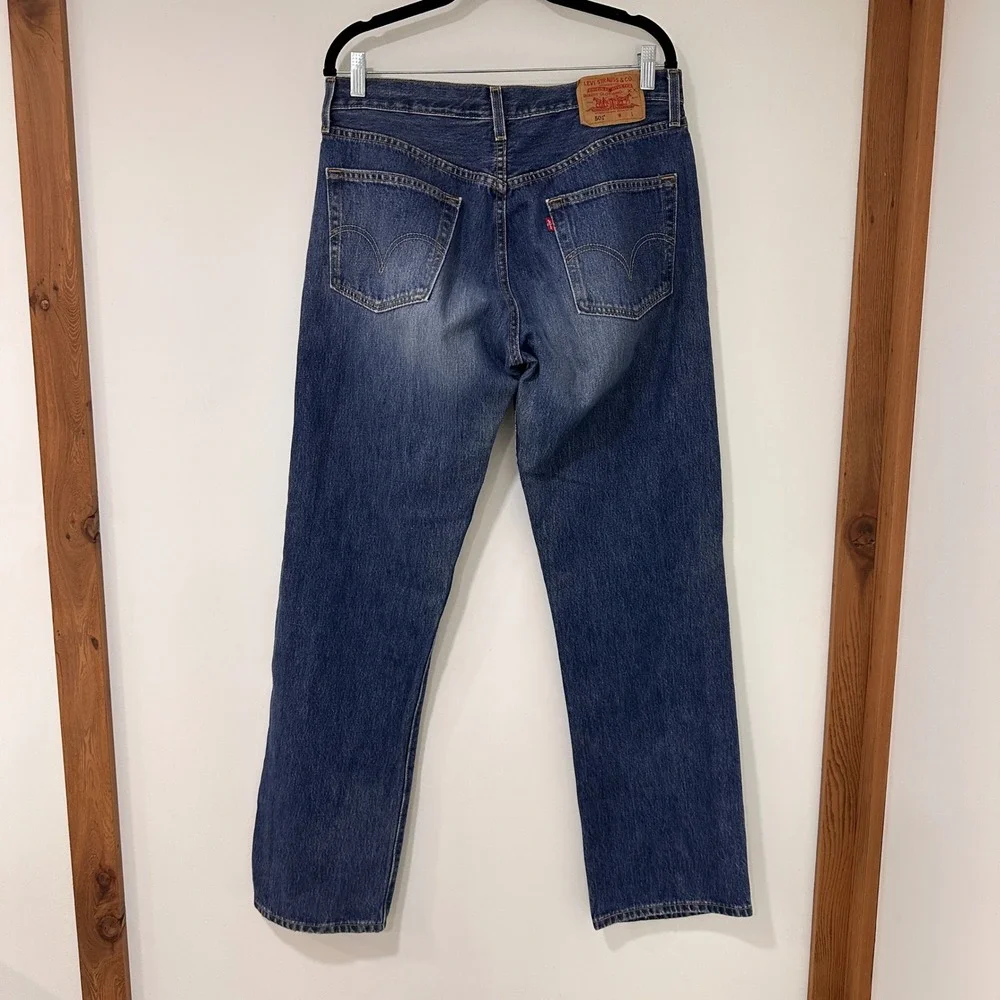 Levi's 501 Straight Leg Jeans Mens 34x34 Medium Wash Button Fly | Heritage Denim